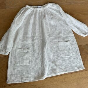 💙 Liilu white gauzy dress 8 💙 $10 when you buy 4 or more 💙